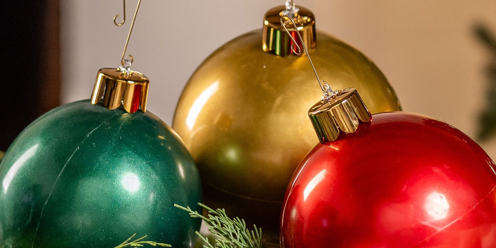 Holiball The Inflatable Ornament Deals